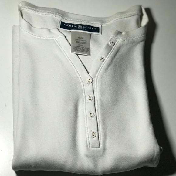 Simple white half sleeve top - Picture 1 of 3